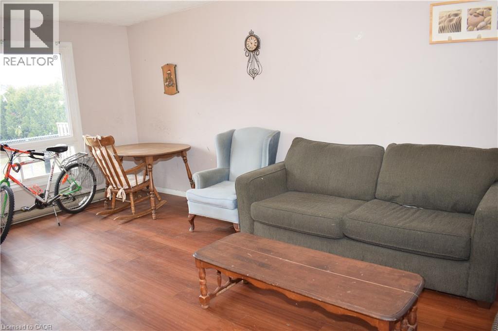 249 Cedarbrae Avenue Unit# 1, Waterloo, Ontario  N2L 4S8 - Photo 7 - 40817602