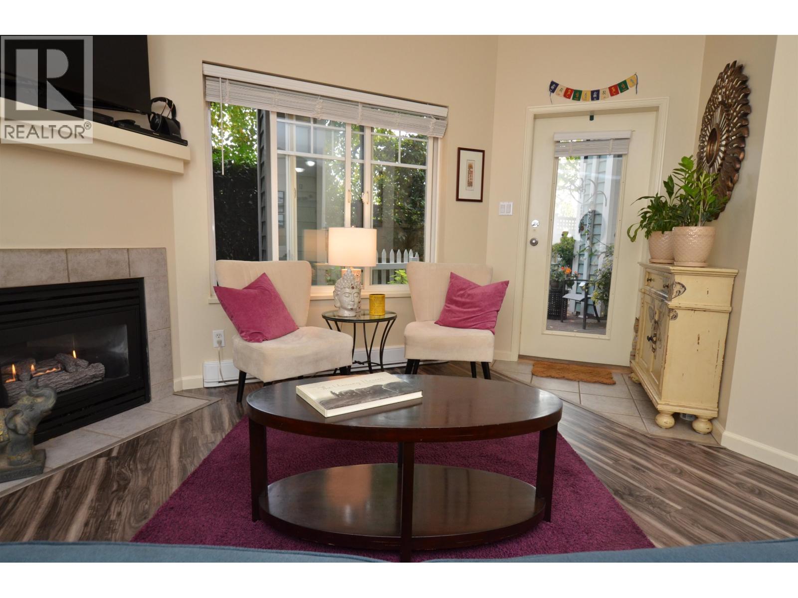 123 Seventh Street, New Westminster, British Columbia  V3M 6Y2 - Photo 10 - R3107228