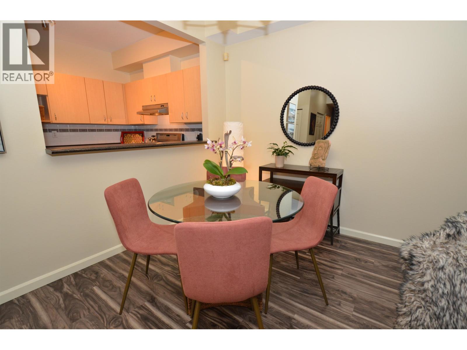 123 Seventh Street, New Westminster, British Columbia  V3M 6Y2 - Photo 13 - R3107228