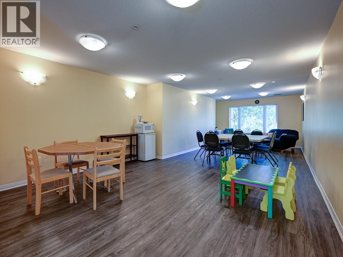 123 Seventh Street, New Westminster, British Columbia  V3M 6Y2 - Photo 28 - R3107228