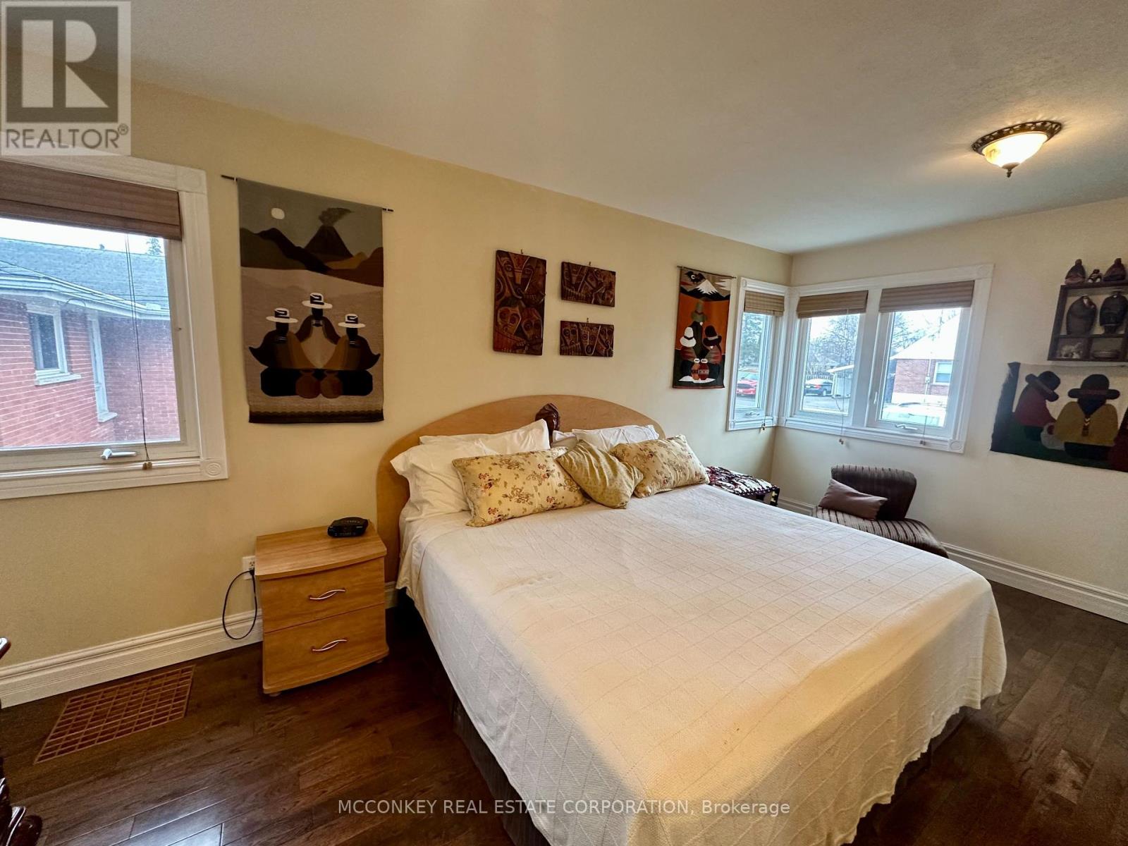 320 Mckellar Street, Peterborough, Ontario  K9J 1P7 - Photo 12 - X12950992