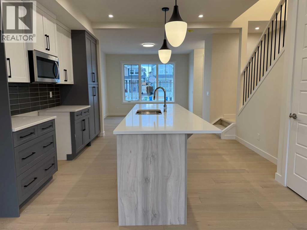 334 Sundown Road, Cochrane, Alberta  T4C 3H2 - Photo 17 - A2265343