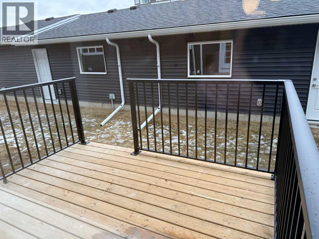 334 Sundown Road, Cochrane, Alberta  T4C 3H2 - Photo 23 - A2265343