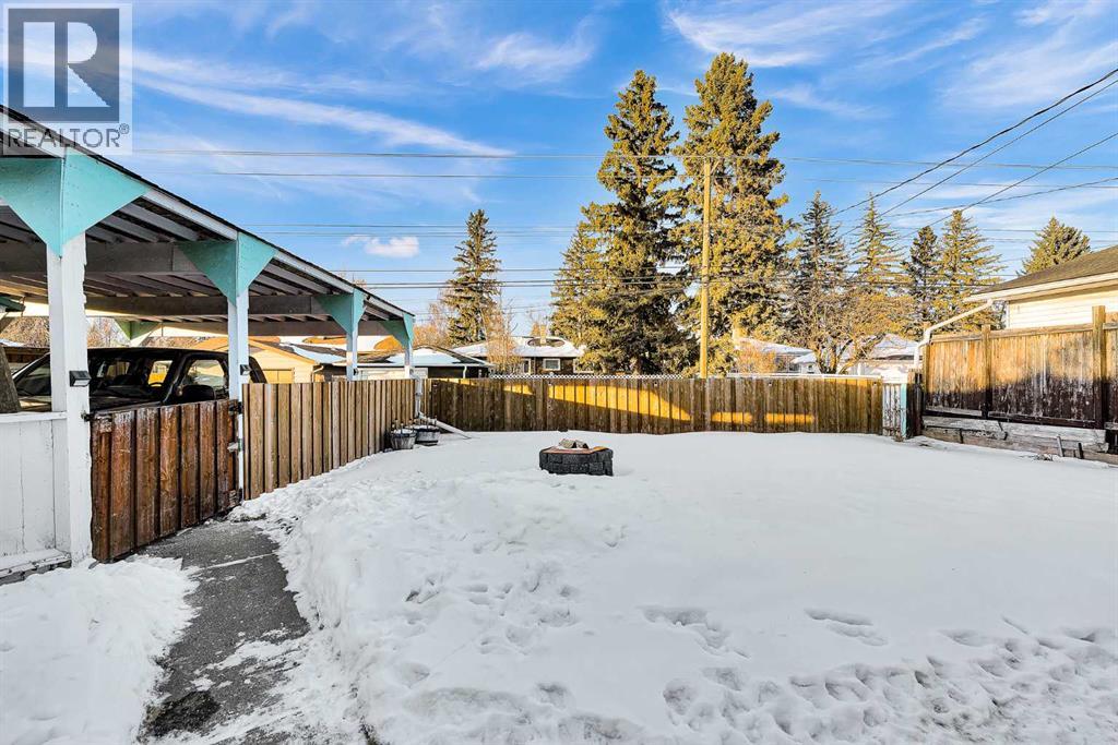 126 Springwood Drive SW, Calgary, Alberta  T2W 0K5 - Photo 24 - A2288413