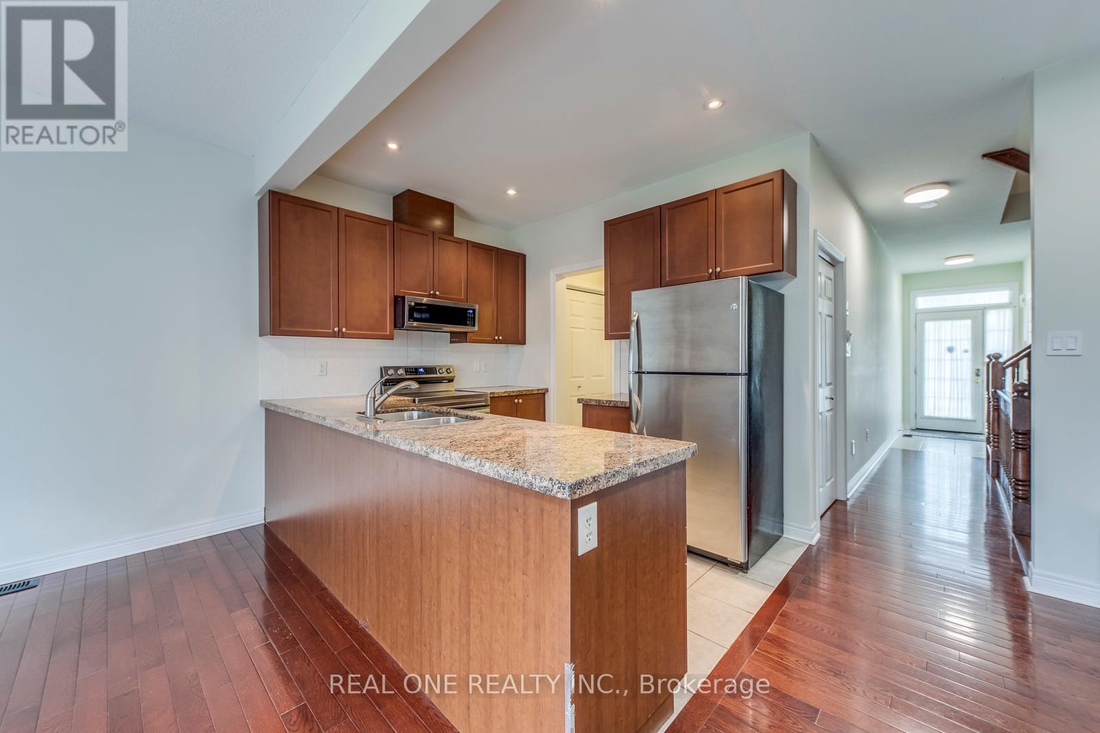 2319 Stone Glen Crescent, Oakville, Ontario  L6M 0C9 - Photo 12 - W12962384