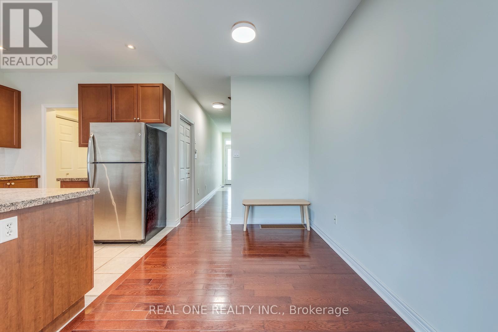 2319 Stone Glen Crescent, Oakville, Ontario  L6M 0C9 - Photo 21 - W12962384