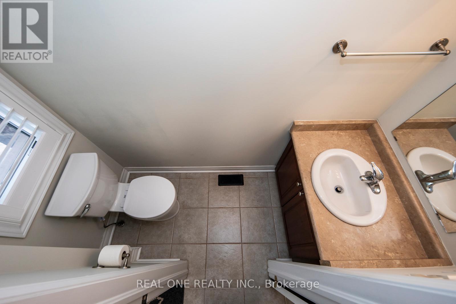 2319 Stone Glen Crescent, Oakville, Ontario  L6M 0C9 - Photo 22 - W12962384