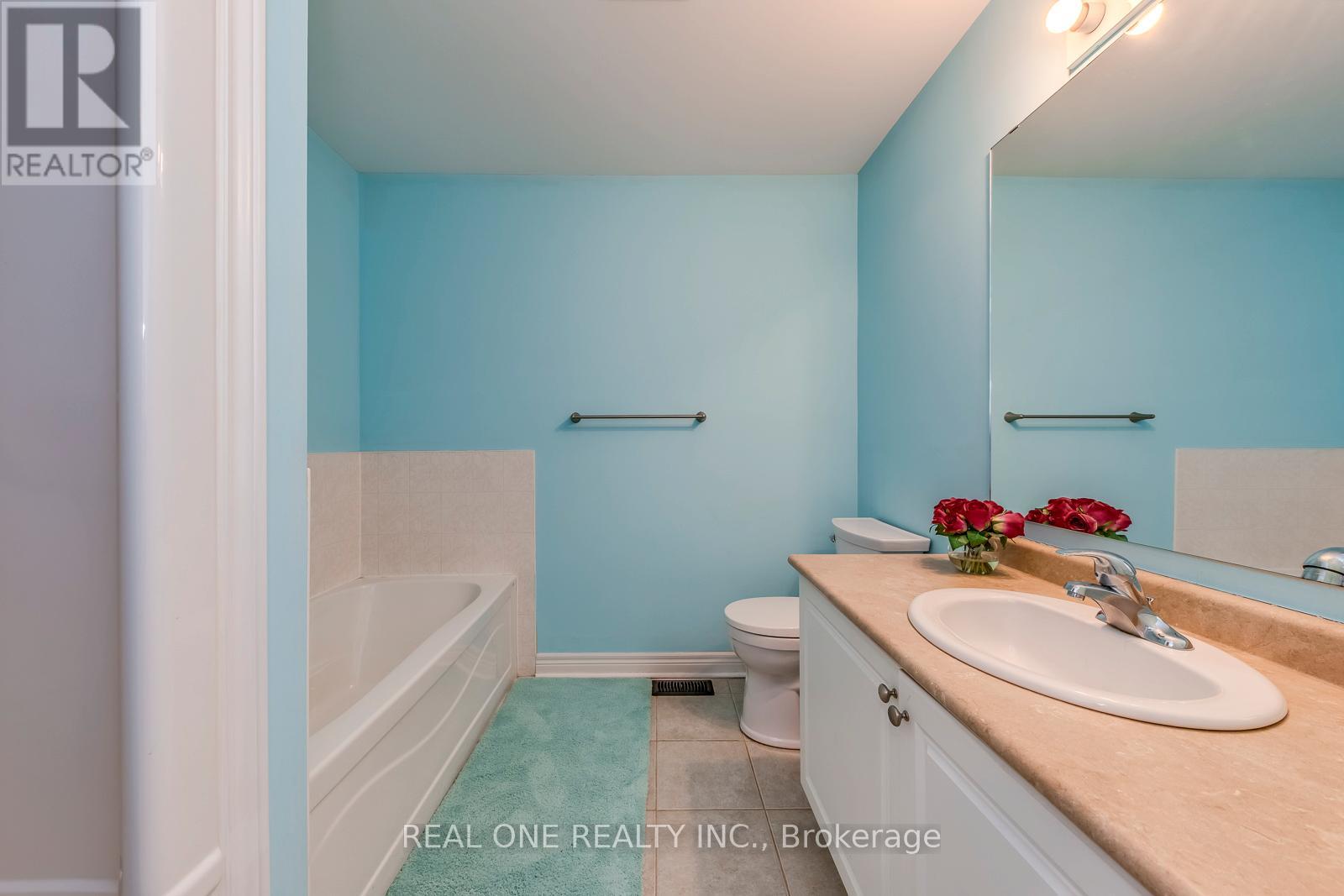 2319 Stone Glen Crescent, Oakville, Ontario  L6M 0C9 - Photo 29 - W12962384