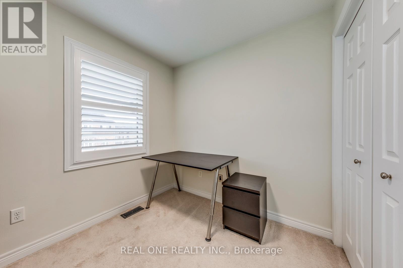 2319 Stone Glen Crescent, Oakville, Ontario  L6M 0C9 - Photo 31 - W12962384