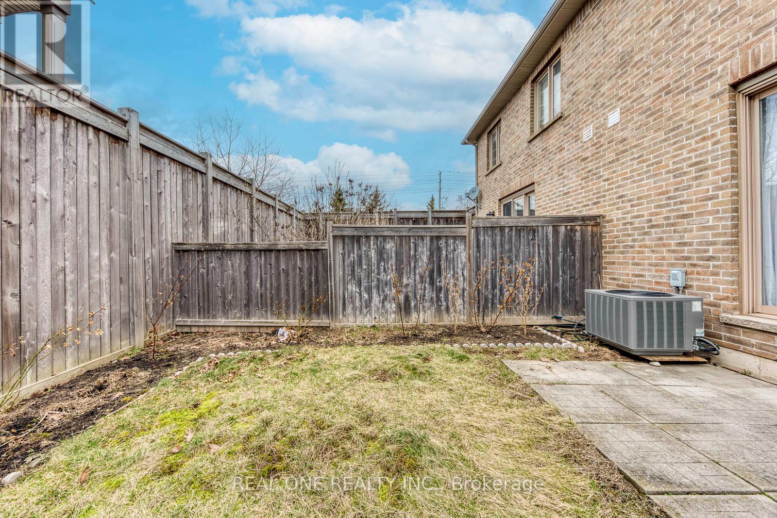 2319 Stone Glen Crescent, Oakville, Ontario  L6M 0C9 - Photo 39 - W12962384