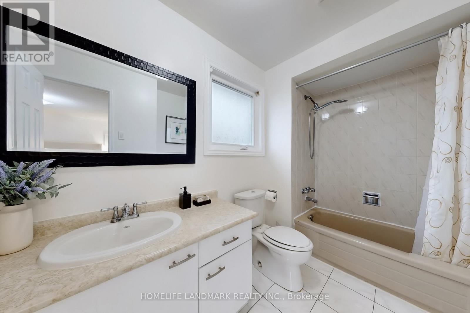 5235 Astwell Avenue, Mississauga, Ontario  L5R 3H8 - Photo 30 - W12959040