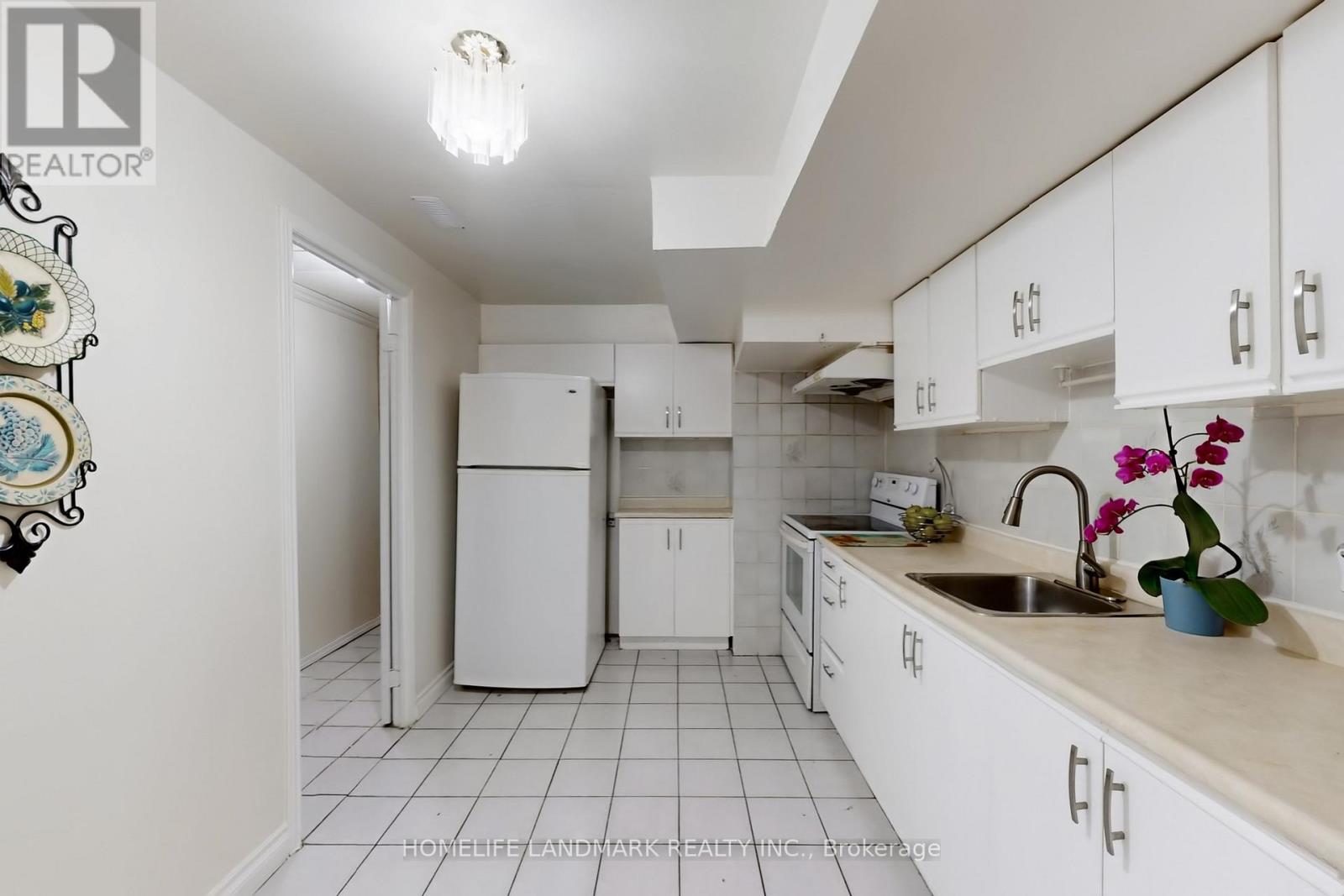 5235 Astwell Avenue, Mississauga, Ontario  L5R 3H8 - Photo 36 - W12959040