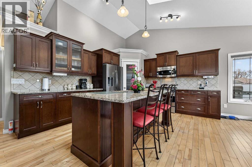 302 Sixmile Lane S, Lethbridge, Alberta  T1K 5S6 - Photo 4 - A2287802