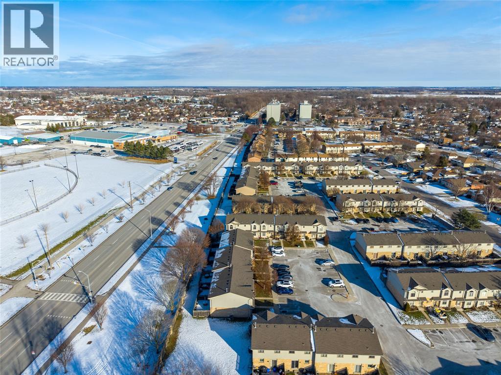 27 York Crescent Unit# 74, Sarnia, Ontario  N7S 6H9 - Photo 30 - 25031413