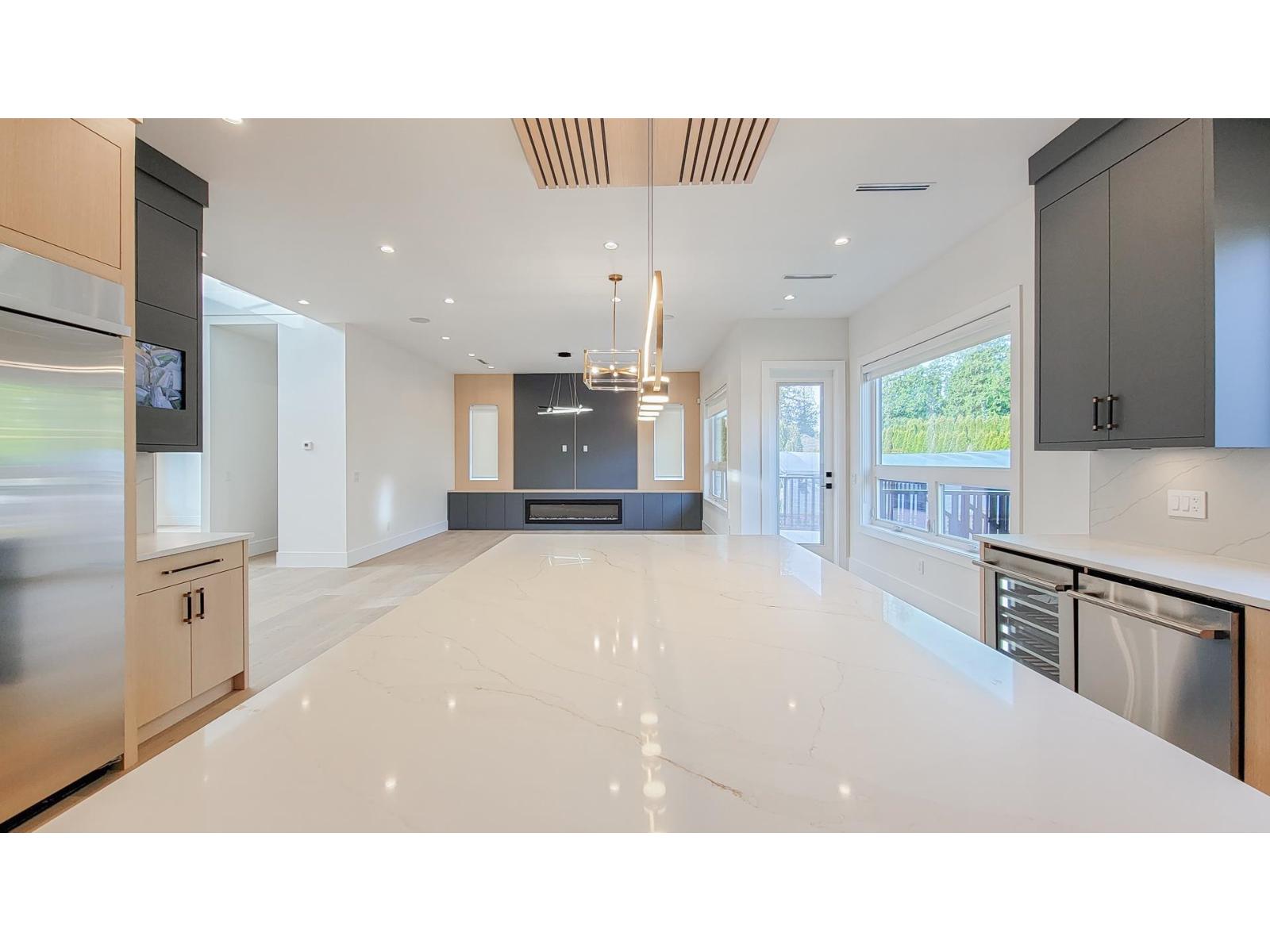 13525 16th Avenue, Surrey, British Columbia  V4A 9K9 - Photo 11 - R3080447