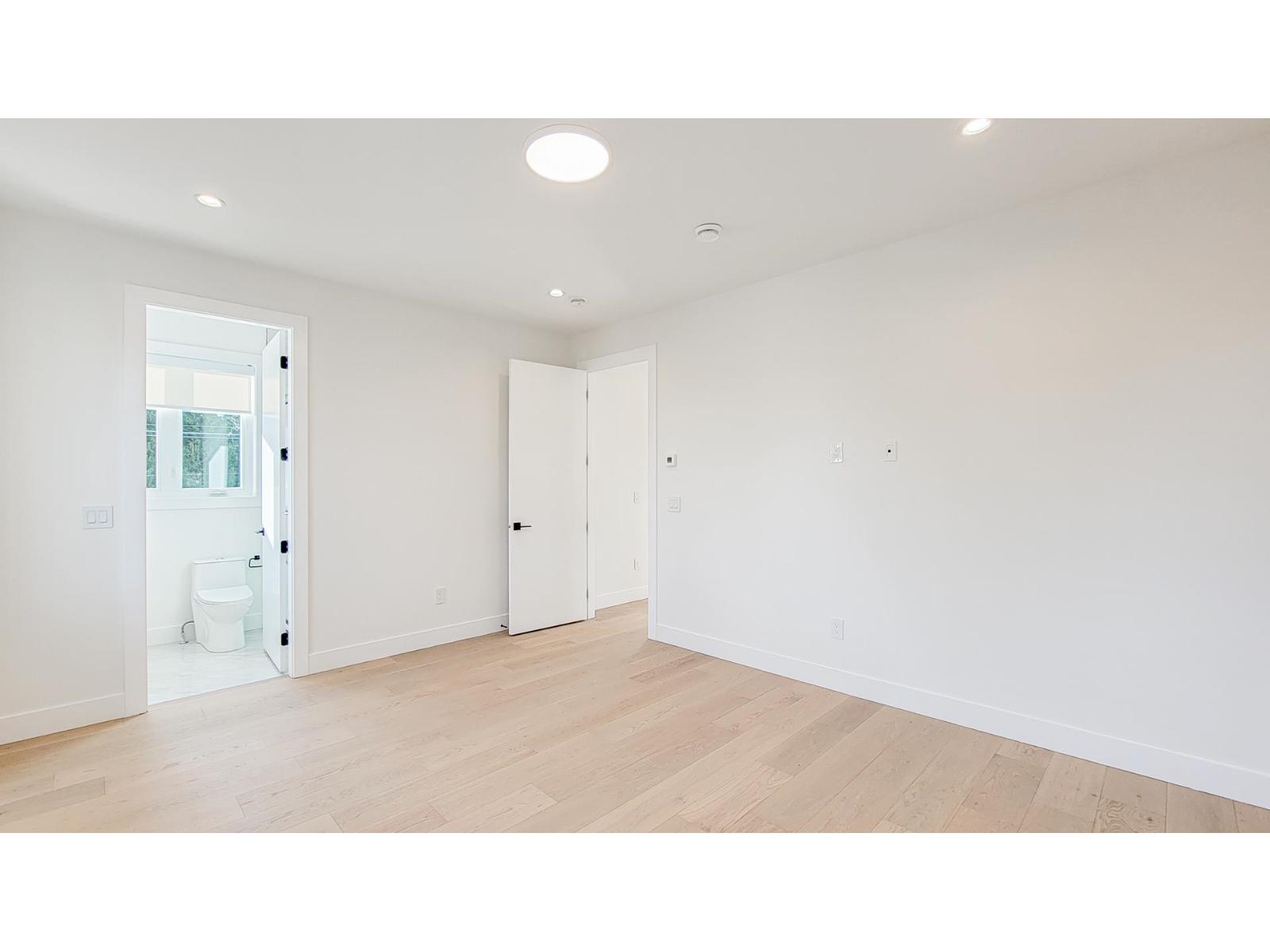 13525 16th Avenue, Surrey, British Columbia  V4A 9K9 - Photo 32 - R3080447