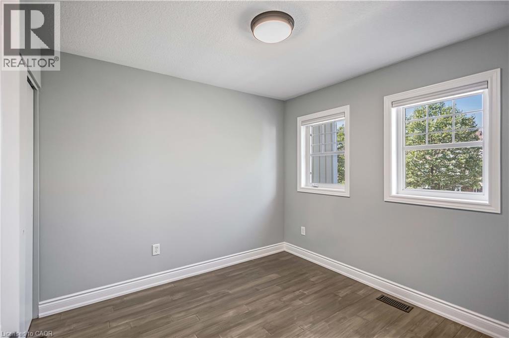 76 Blue Sky Trail, Waterdown, Ontario  L8B 0X6 - Photo 27 - 40811821