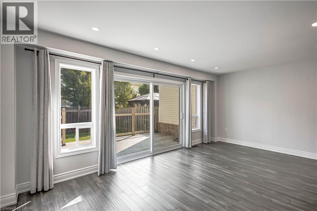 76 Blue Sky Trail, Waterdown, Ontario  L8B 0X6 - Photo 11 - 40811821