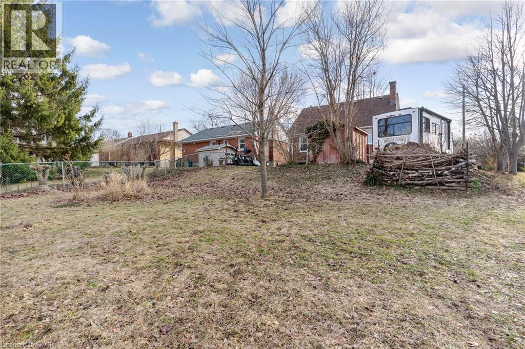 52 Dover Street, Waterloo, Ontario  N2J 1Z1 - Photo 28 - 40812009