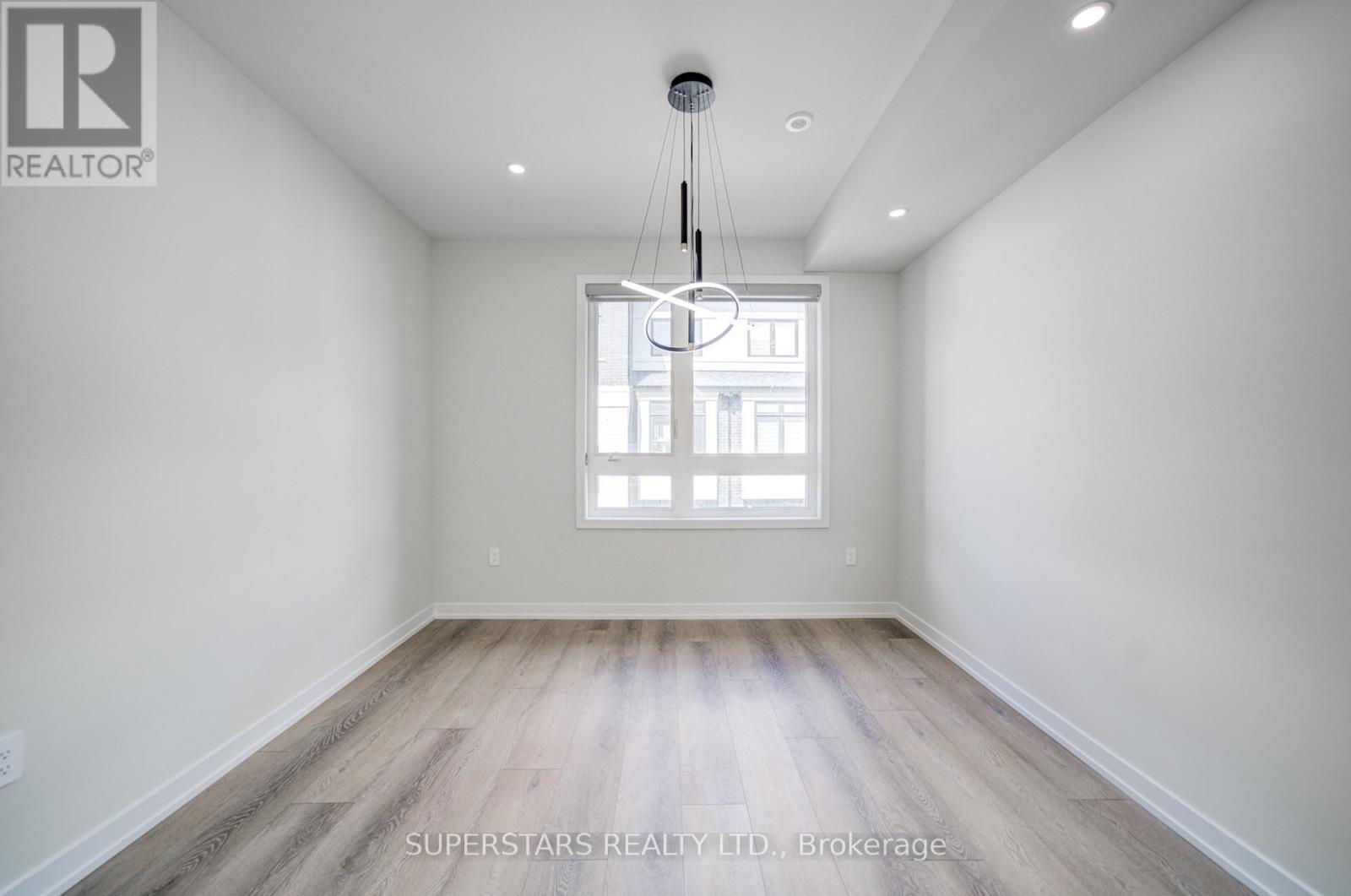 12 Chapple Lane, Richmond Hill, Ontario  L4B 0J4 - Photo 12 - N12883440