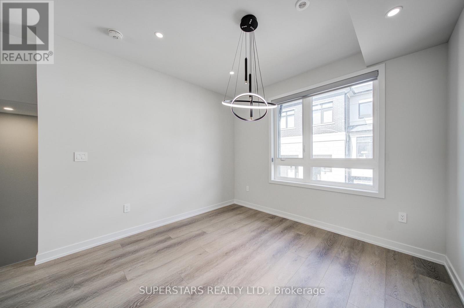 12 Chapple Lane, Richmond Hill, Ontario  L4B 0J4 - Photo 13 - N12883440