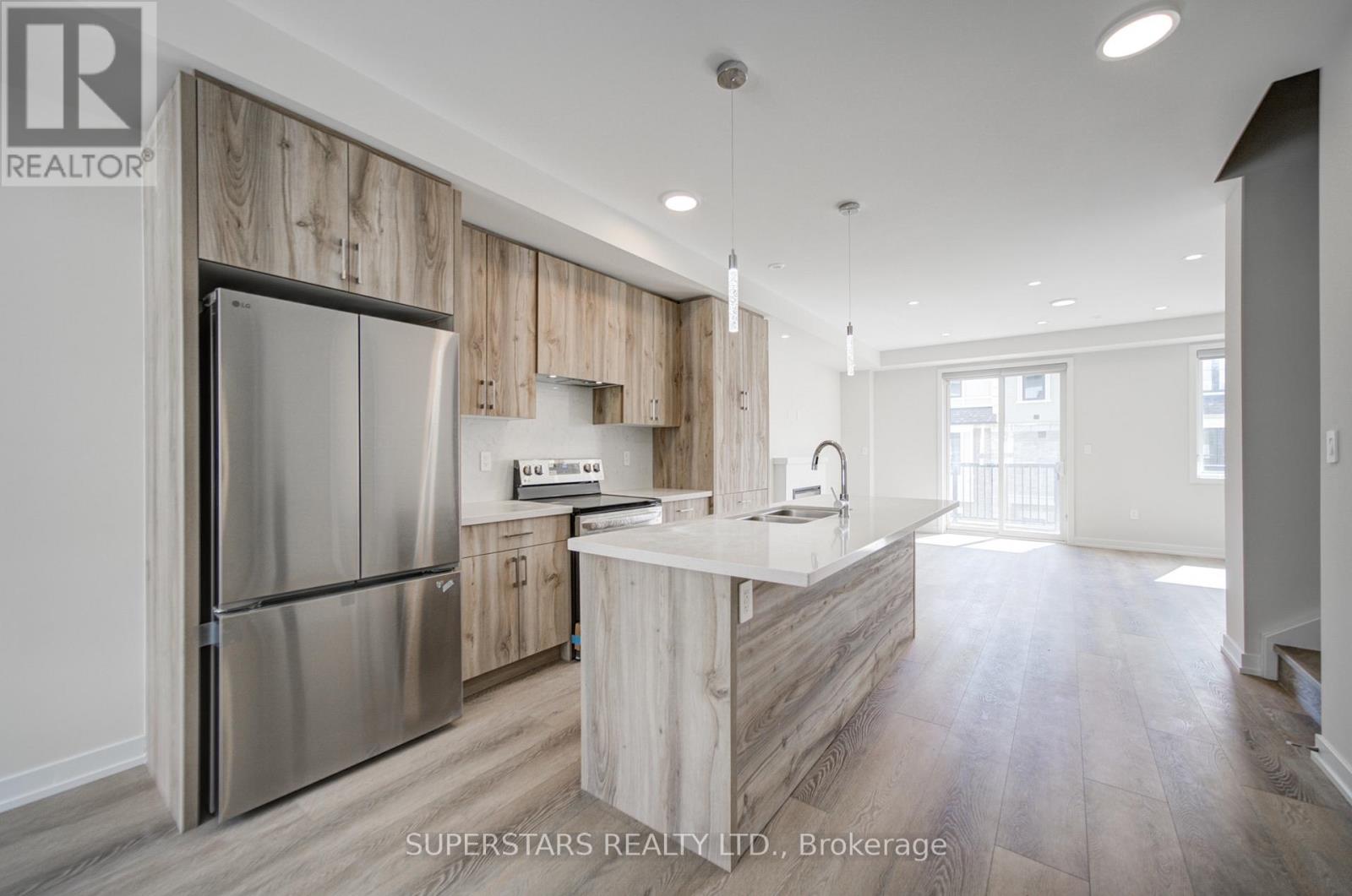 12 Chapple Lane, Richmond Hill, Ontario  L4B 0J4 - Photo 15 - N12883440