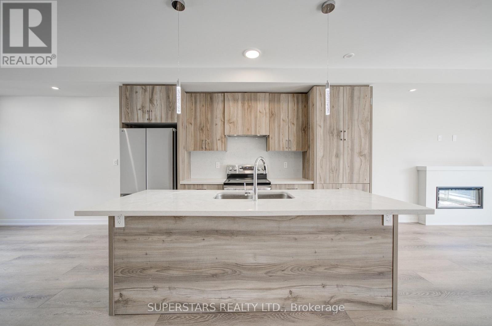 12 Chapple Lane, Richmond Hill, Ontario  L4B 0J4 - Photo 16 - N12883440