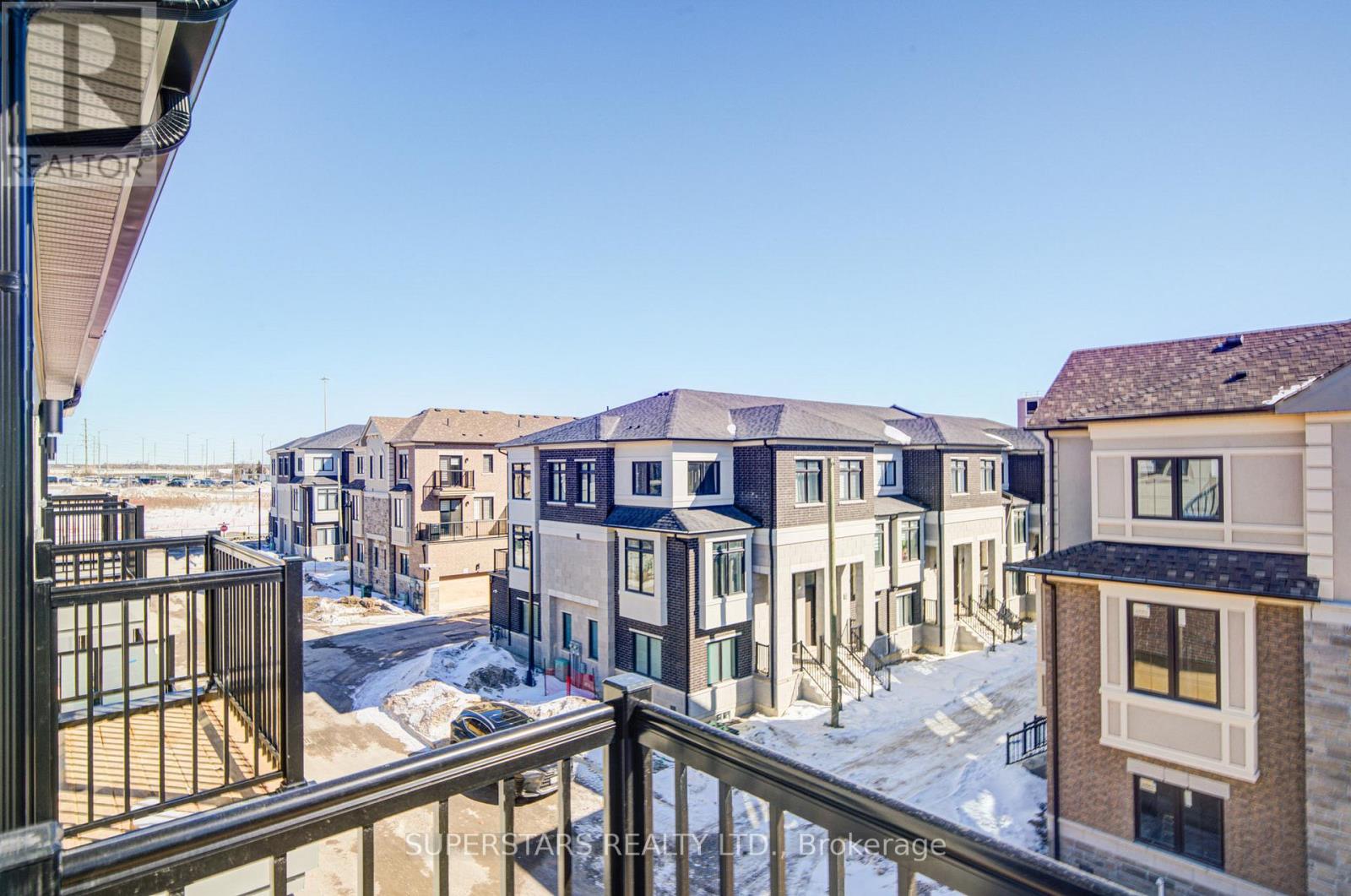 12 Chapple Lane, Richmond Hill, Ontario  L4B 0J4 - Photo 39 - N12883440