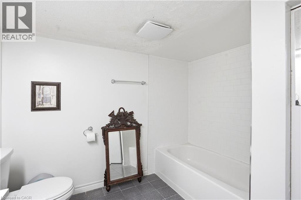 164 Macnab Street N, Hamilton, Ontario  L8R 2M4 - Photo 26 - 40817943