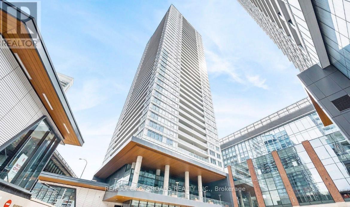 2008 - 19 BATHURST STREET, Toronto, Ontario