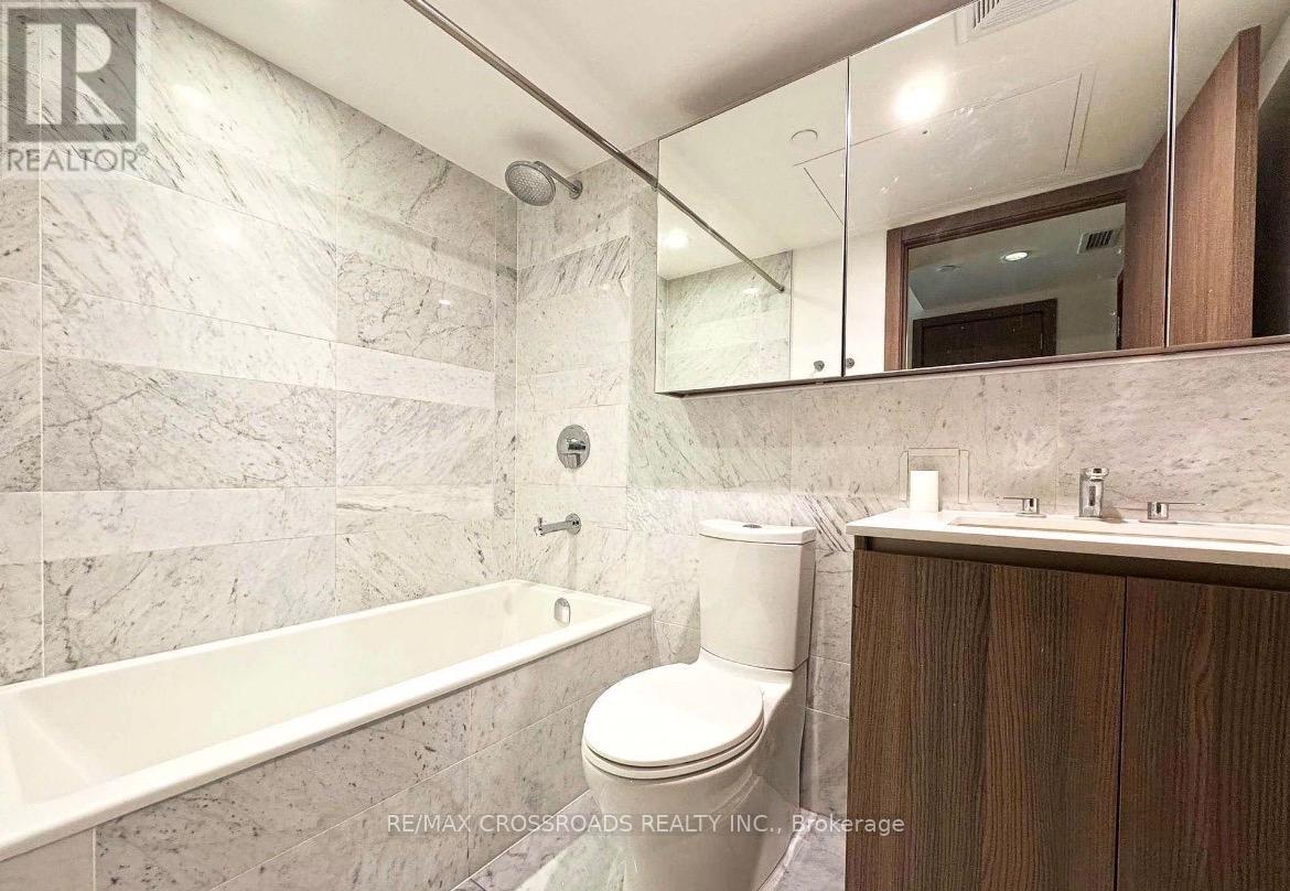 2008 - 19 Bathurst Street, Toronto, Ontario  M5V 0N2 - Photo 5 - C12962398