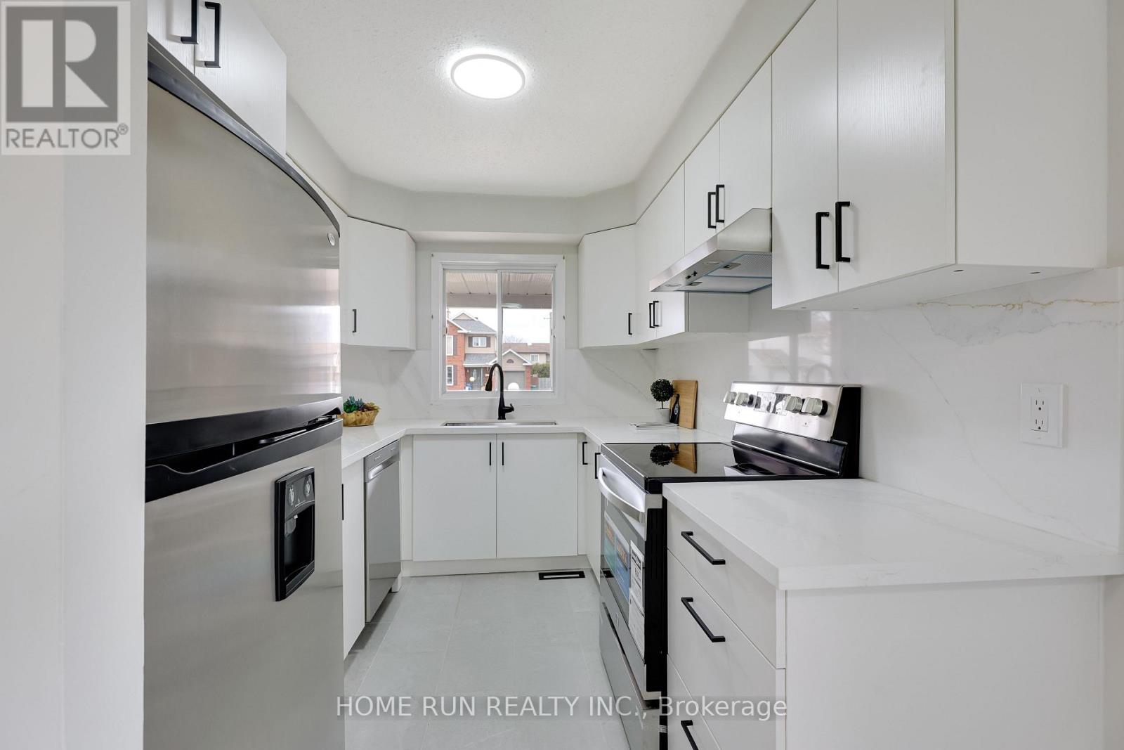 16 Sovereign Avenue, Ottawa, Ontario  K2G 4Y1 - Photo 16 - X12962250