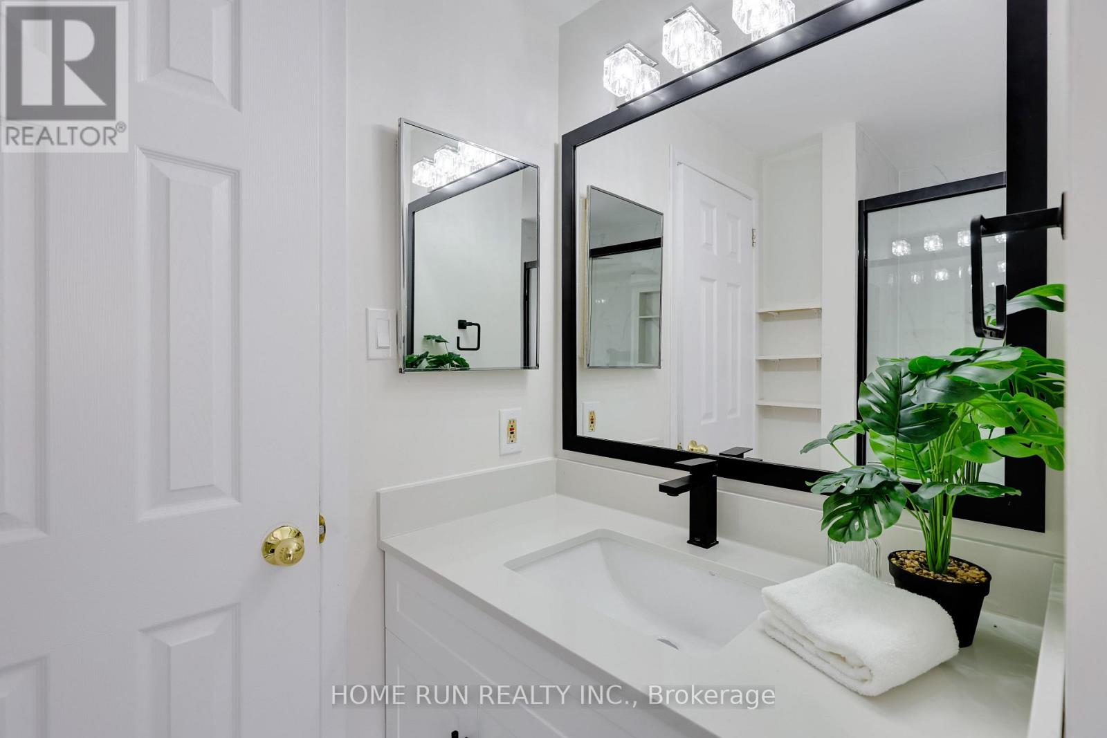 16 Sovereign Avenue, Ottawa, Ontario  K2G 4Y1 - Photo 33 - X12962250