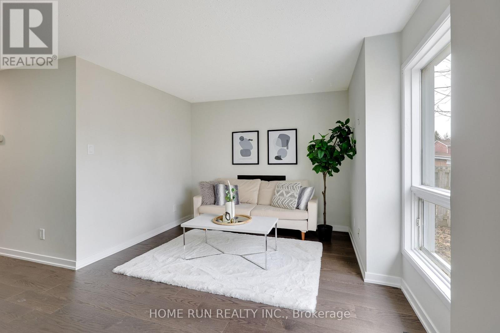 16 Sovereign Avenue, Ottawa, Ontario  K2G 4Y1 - Photo 9 - X12962250