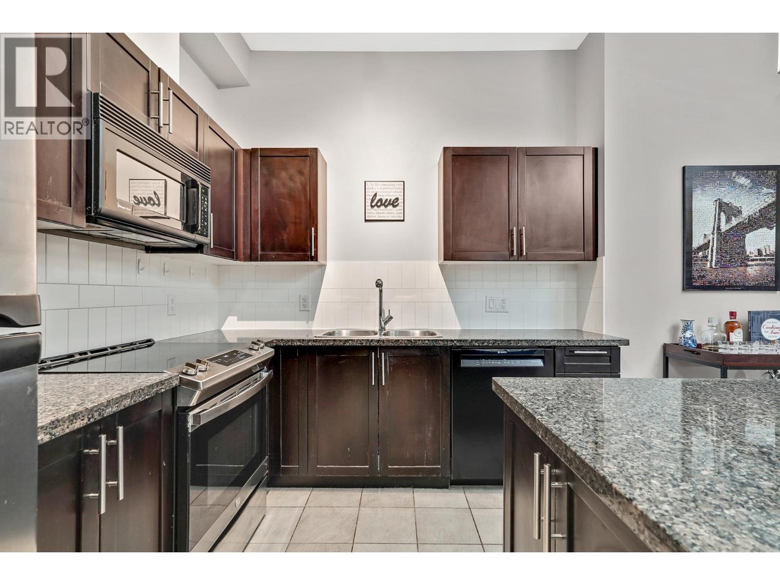 102 12283 224 Street, Maple Ridge, British Columbia  V2X 8Z3 - Photo 4 - R3091517