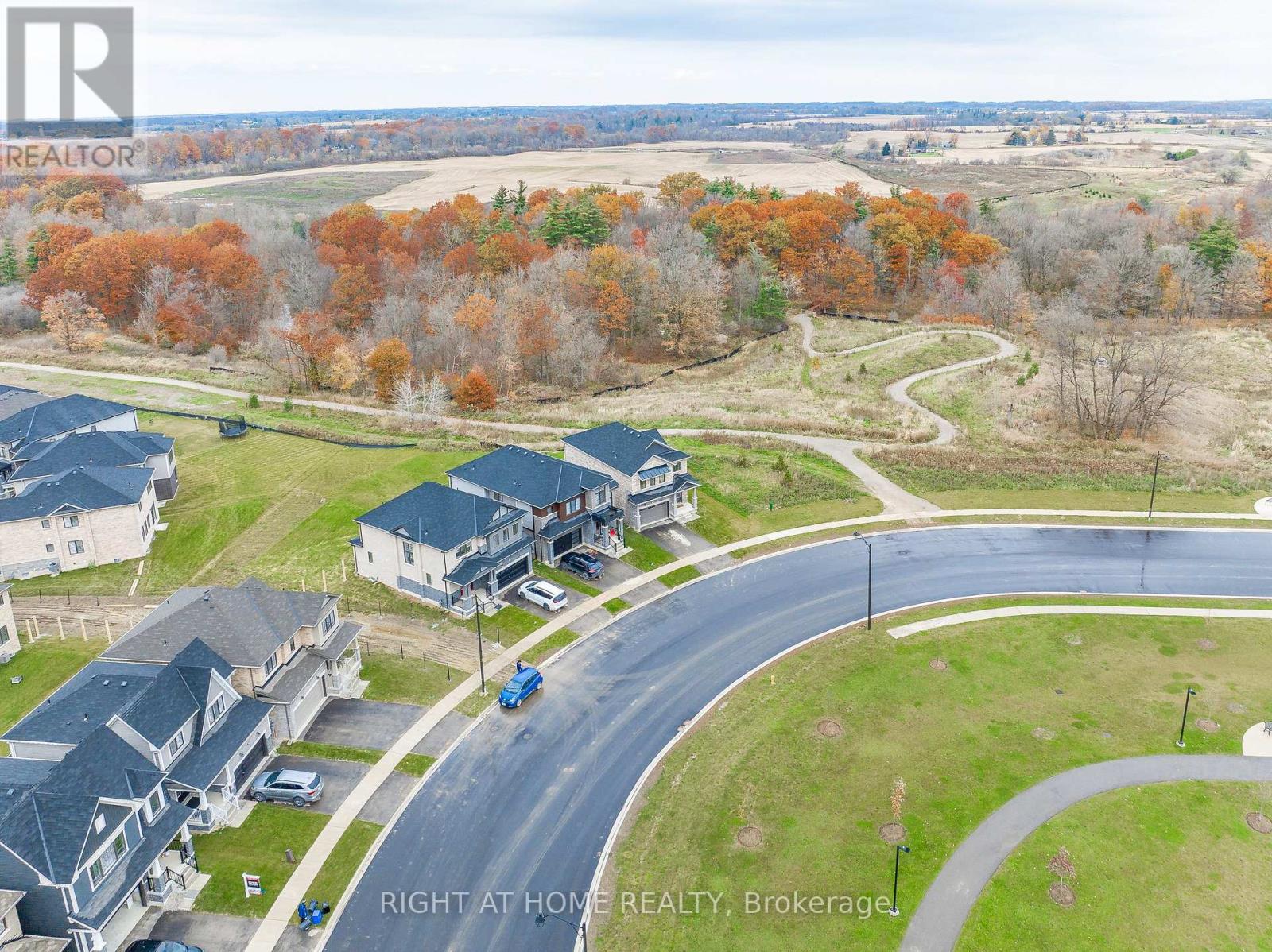 116 Whithorn Crescent, Haldimand, Ontario  N3W 0G4 - Photo 28 - X12962402