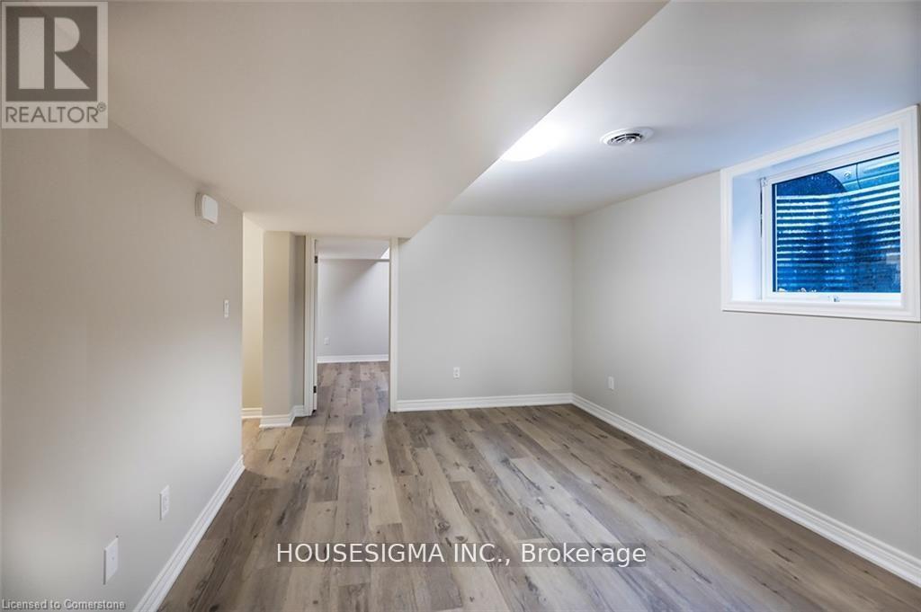 Lower - 548 Ontario Street, St. Catharines, Ontario  L2N 4N5 - Photo 5 - X12962408