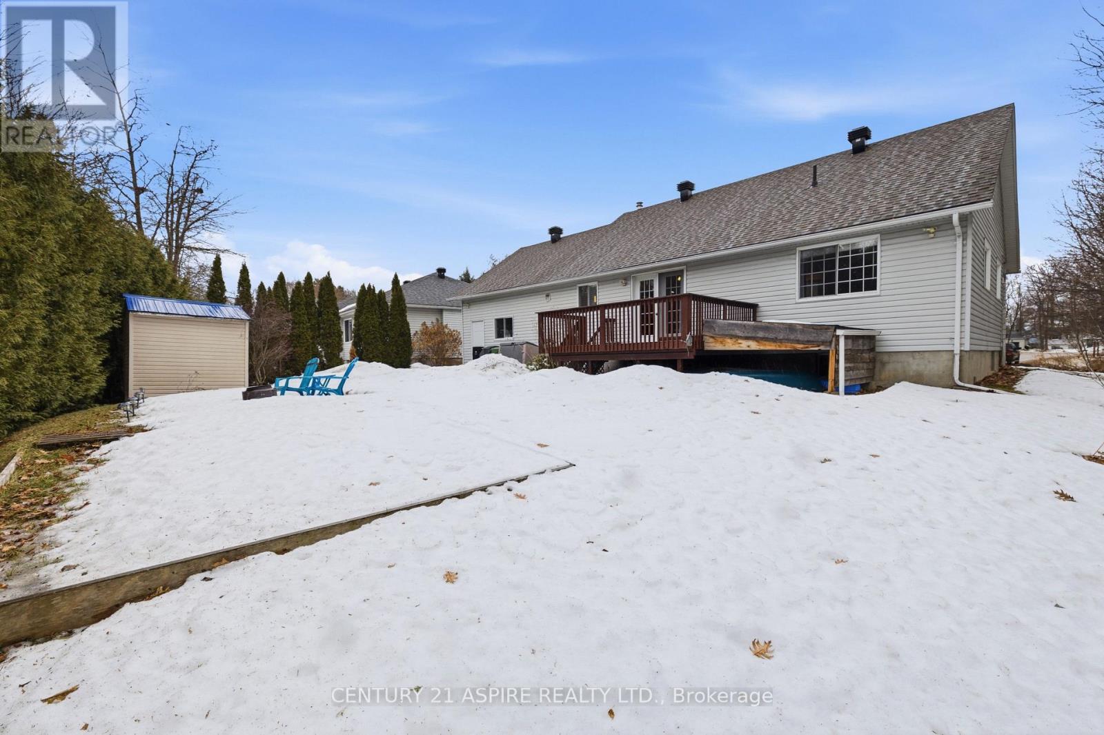 27 Bayshore Drive, Petawawa, Ontario  K8H 3R7 - Photo 44 - X12962426