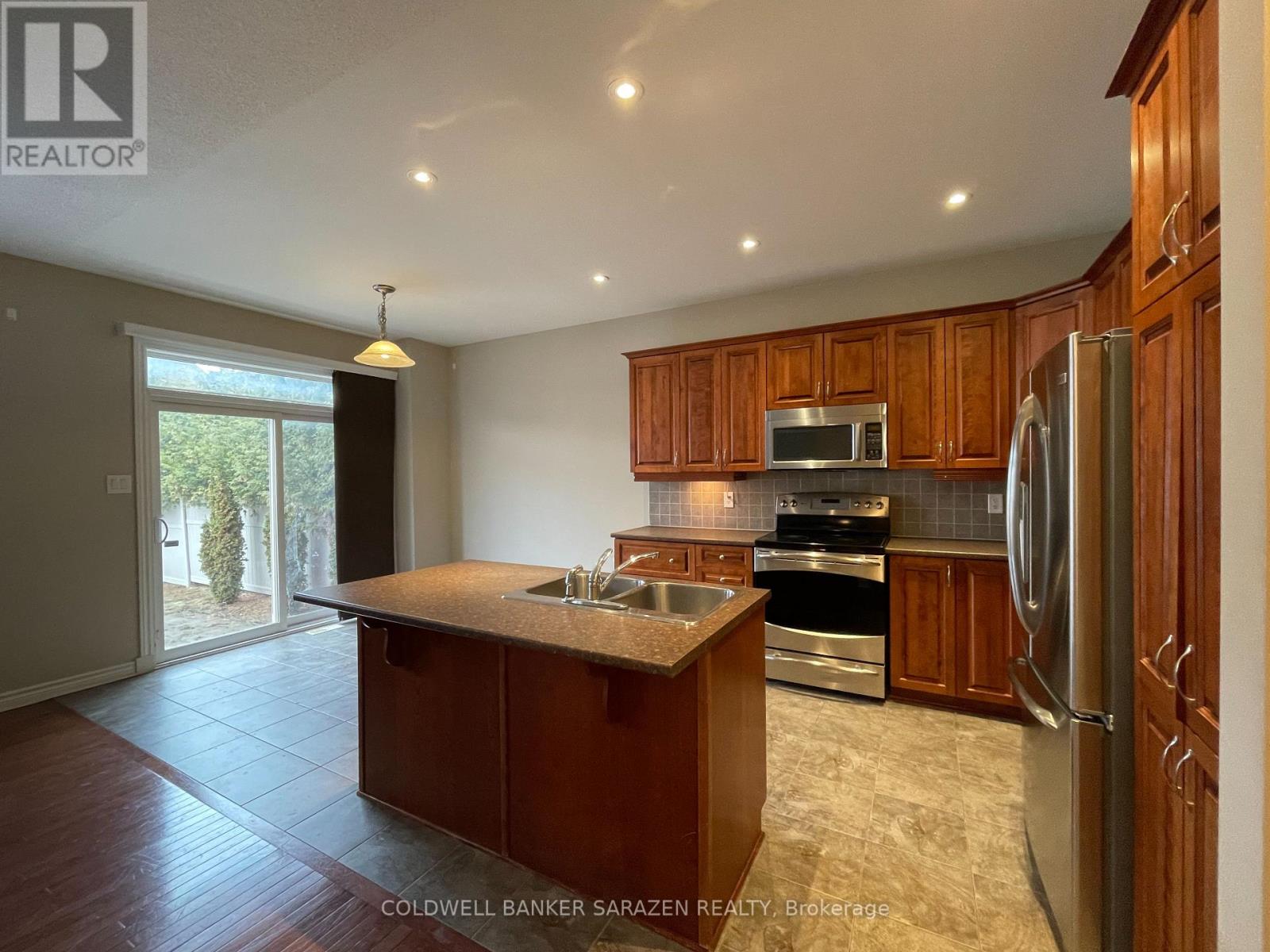 105 August Lily Crescent, Ottawa, Ontario  K1V 2A6 - Photo 10 - X12962428