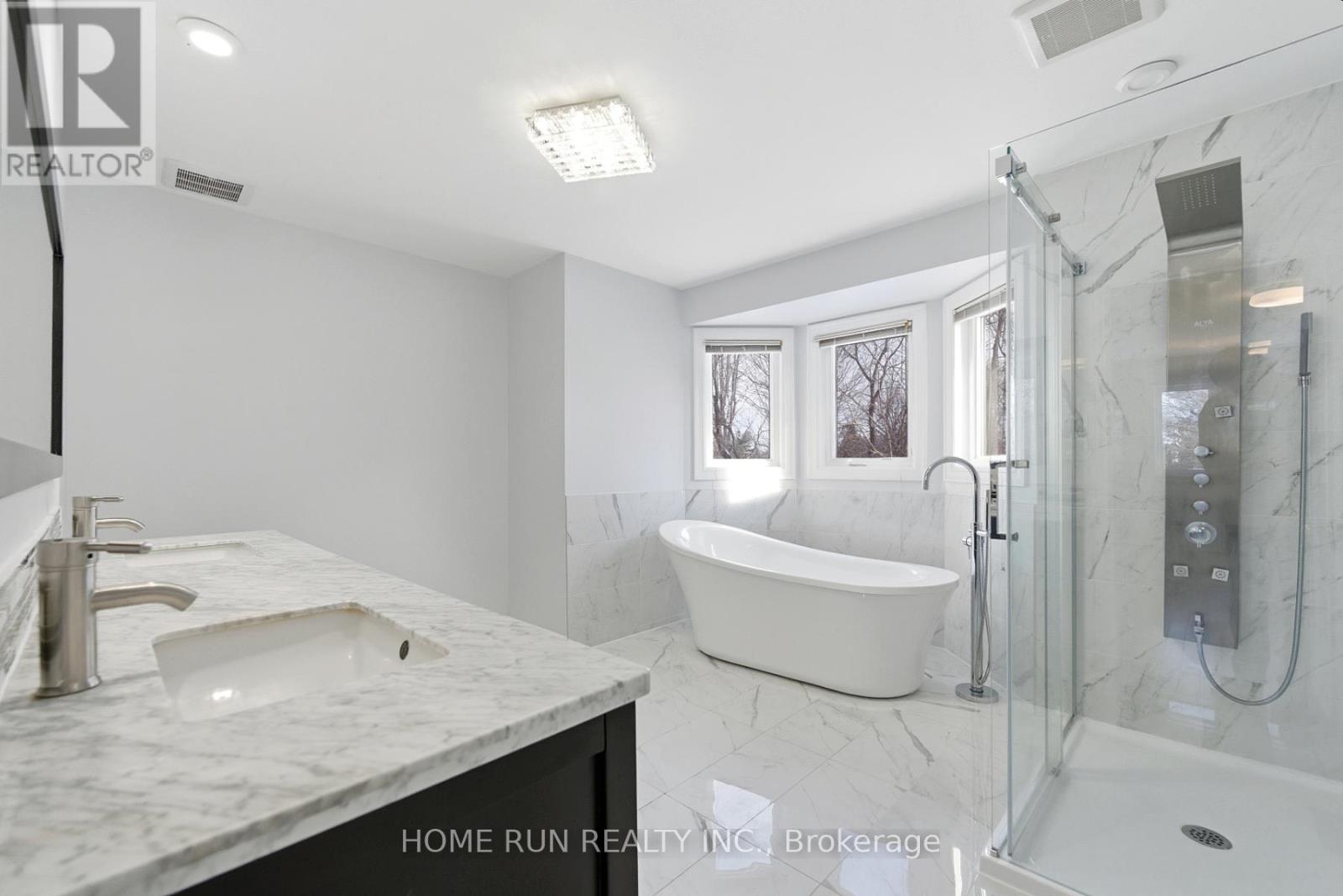 35 Weslock Way, Ottawa, Ontario  K2K 2K3 - Photo 31 - X12962466