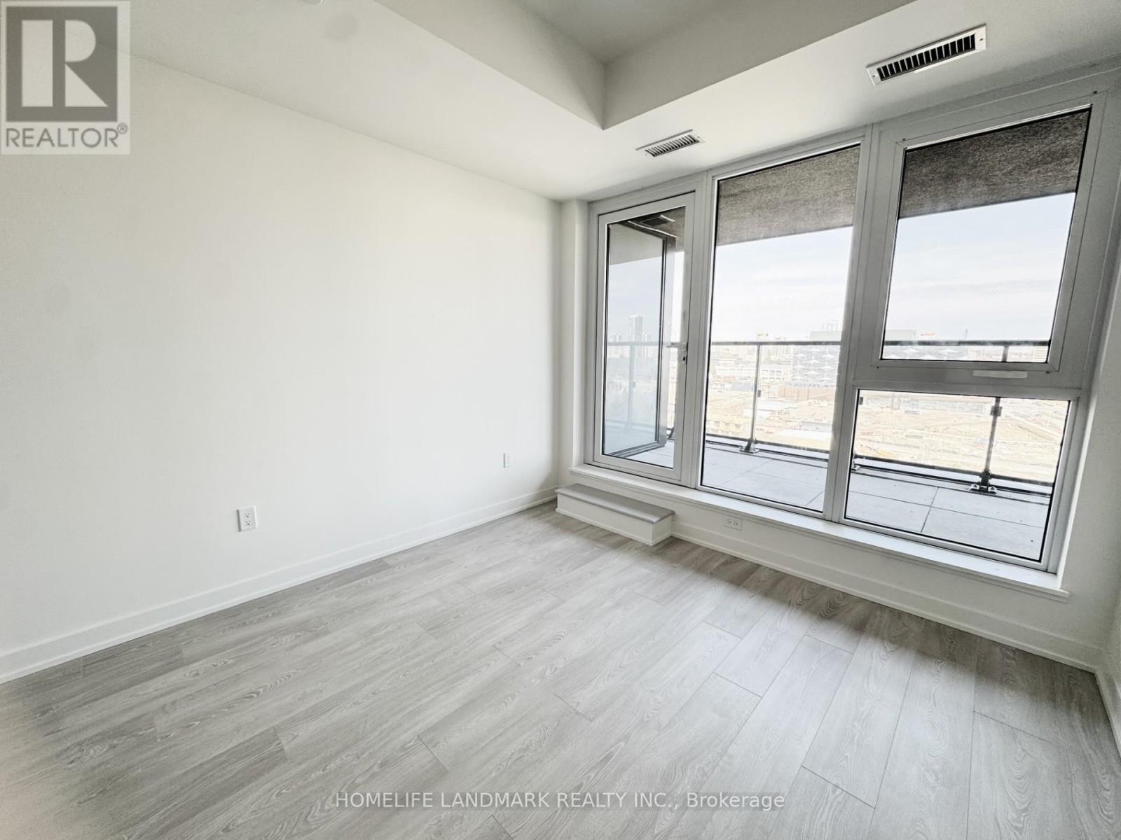 1108 - 5 Quarrington Lane, Toronto, Ontario  M3C 0S5 - Photo 9 - C12942396