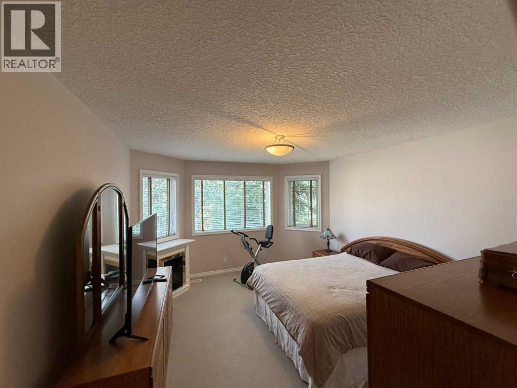 3315 Parkside Drive S, Lethbridge, Alberta T1J 1N2 - Photo 13 - A2295028