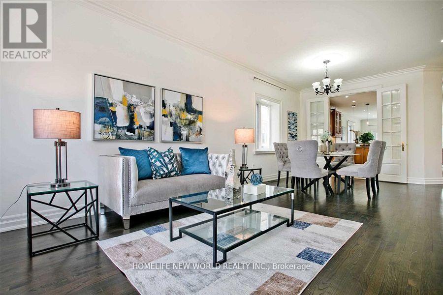 7 Roslin Avenue, Toronto, Ontario  M4N 1Y8 - Photo 4 - C12962416