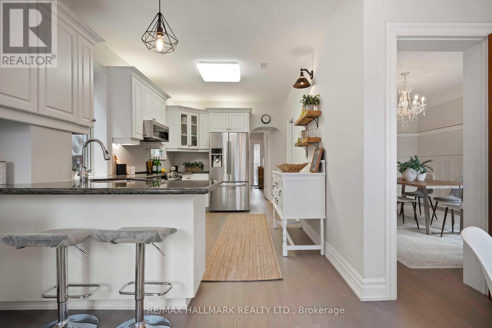 24 Glencairn Avenue, Toronto, Ontario  M4R 1M5 - Photo 20 - C12962420