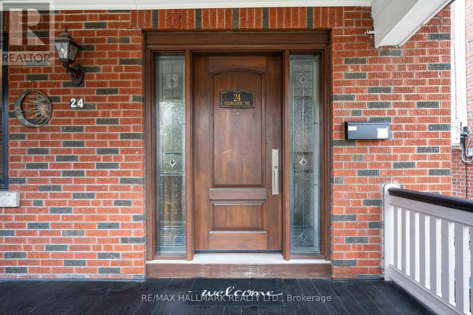 24 Glencairn Avenue, Toronto, Ontario  M4R 1M5 - Photo 3 - C12962420