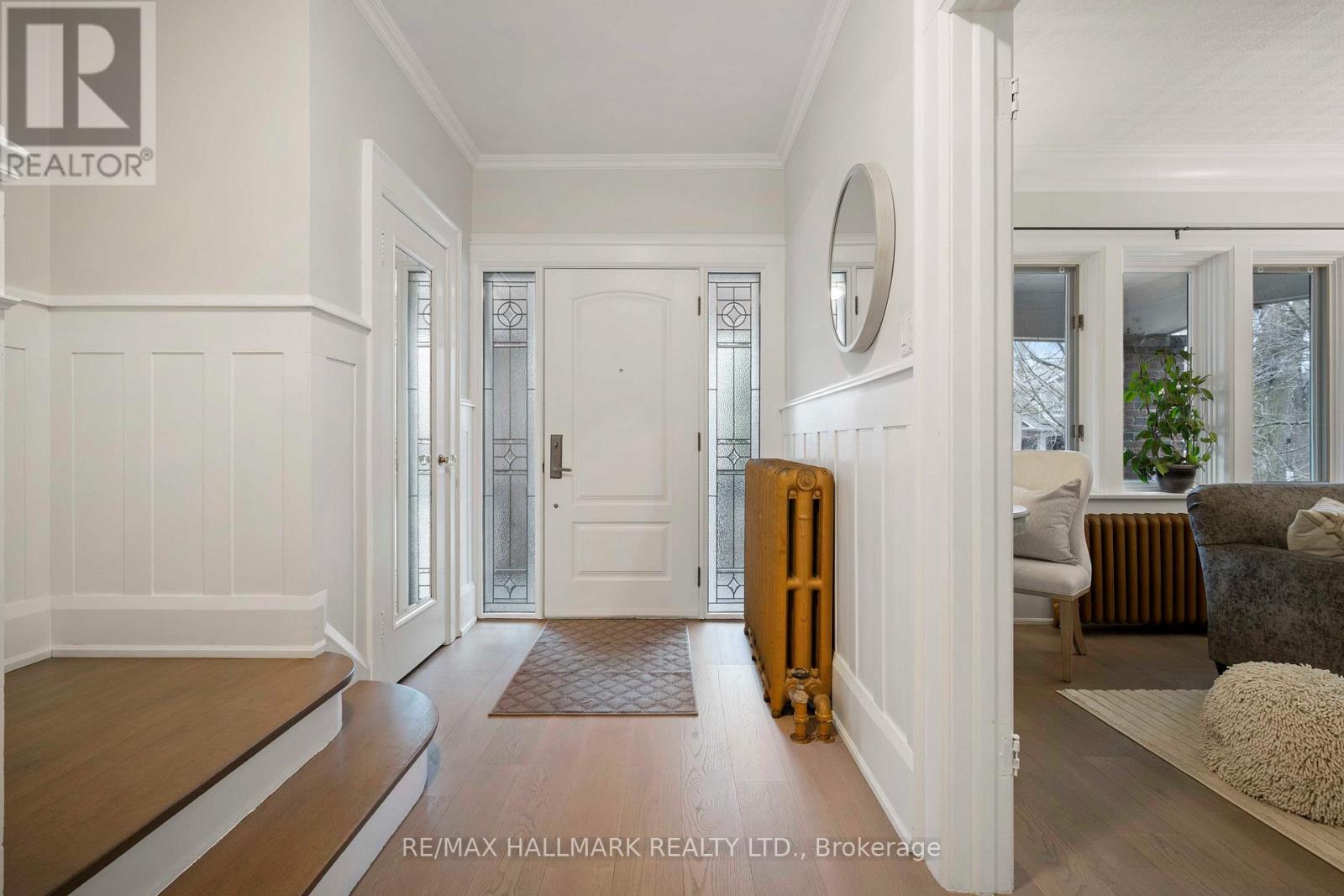 24 Glencairn Avenue, Toronto, Ontario  M4R 1M5 - Photo 7 - C12962420