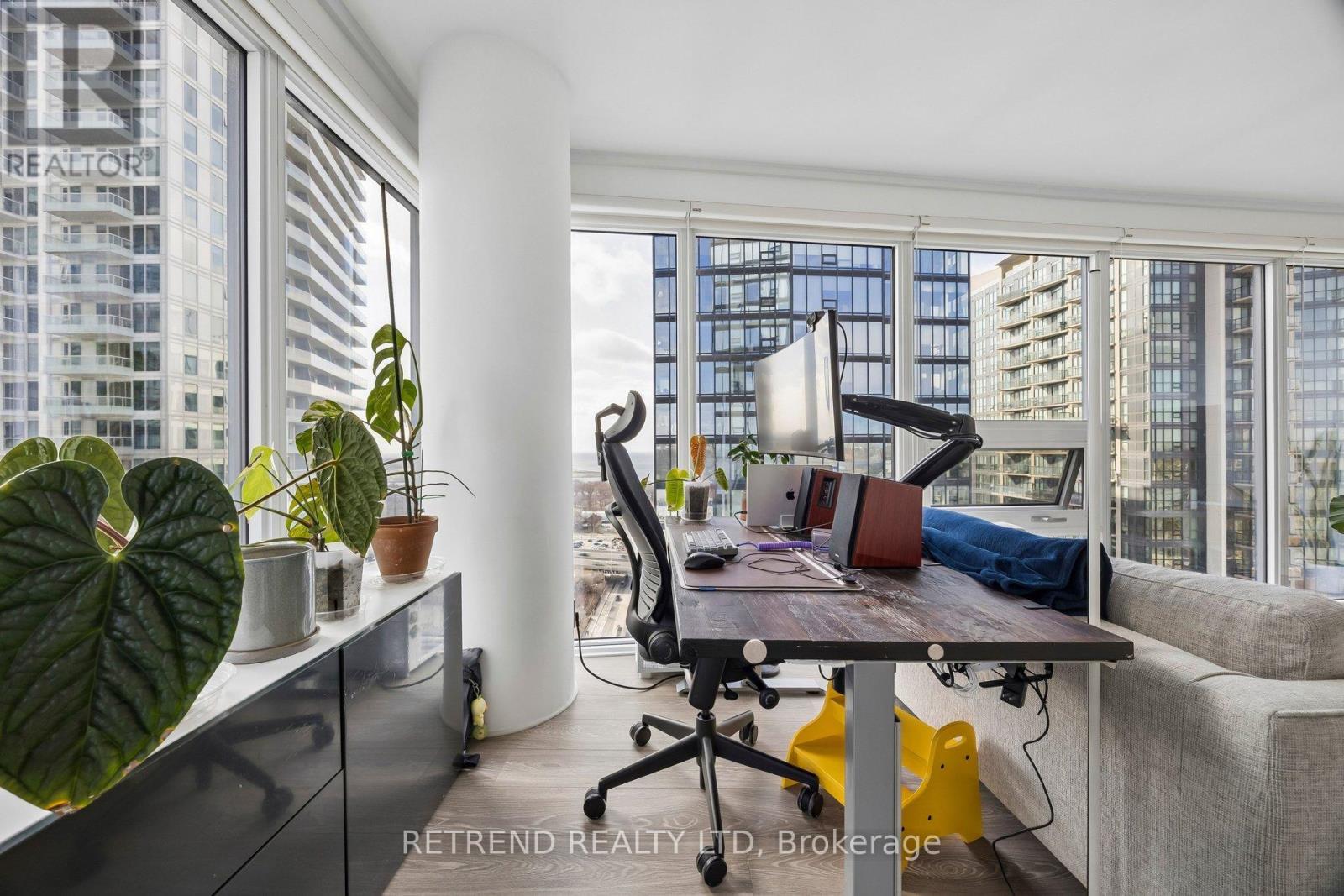 2206 - 19 Western Battery Road, Toronto, Ontario  M6K 0E3 - Photo 13 - C12962440