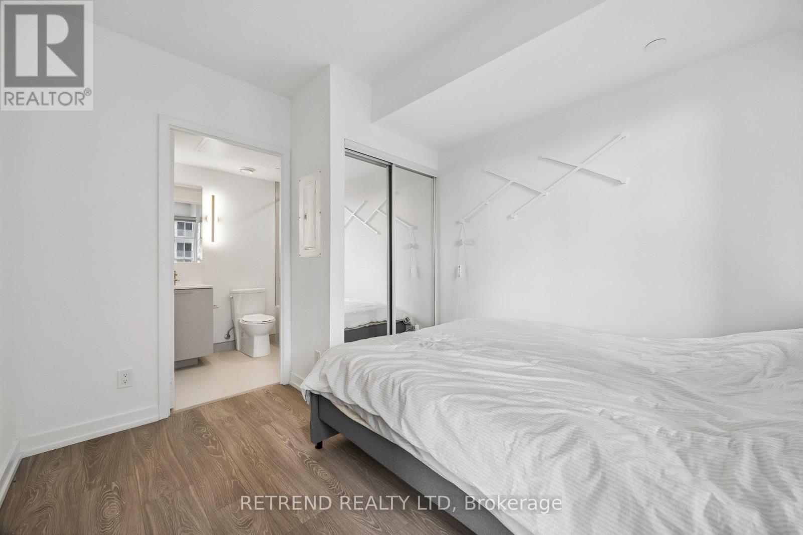 2206 - 19 Western Battery Road, Toronto, Ontario  M6K 0E3 - Photo 20 - C12962440