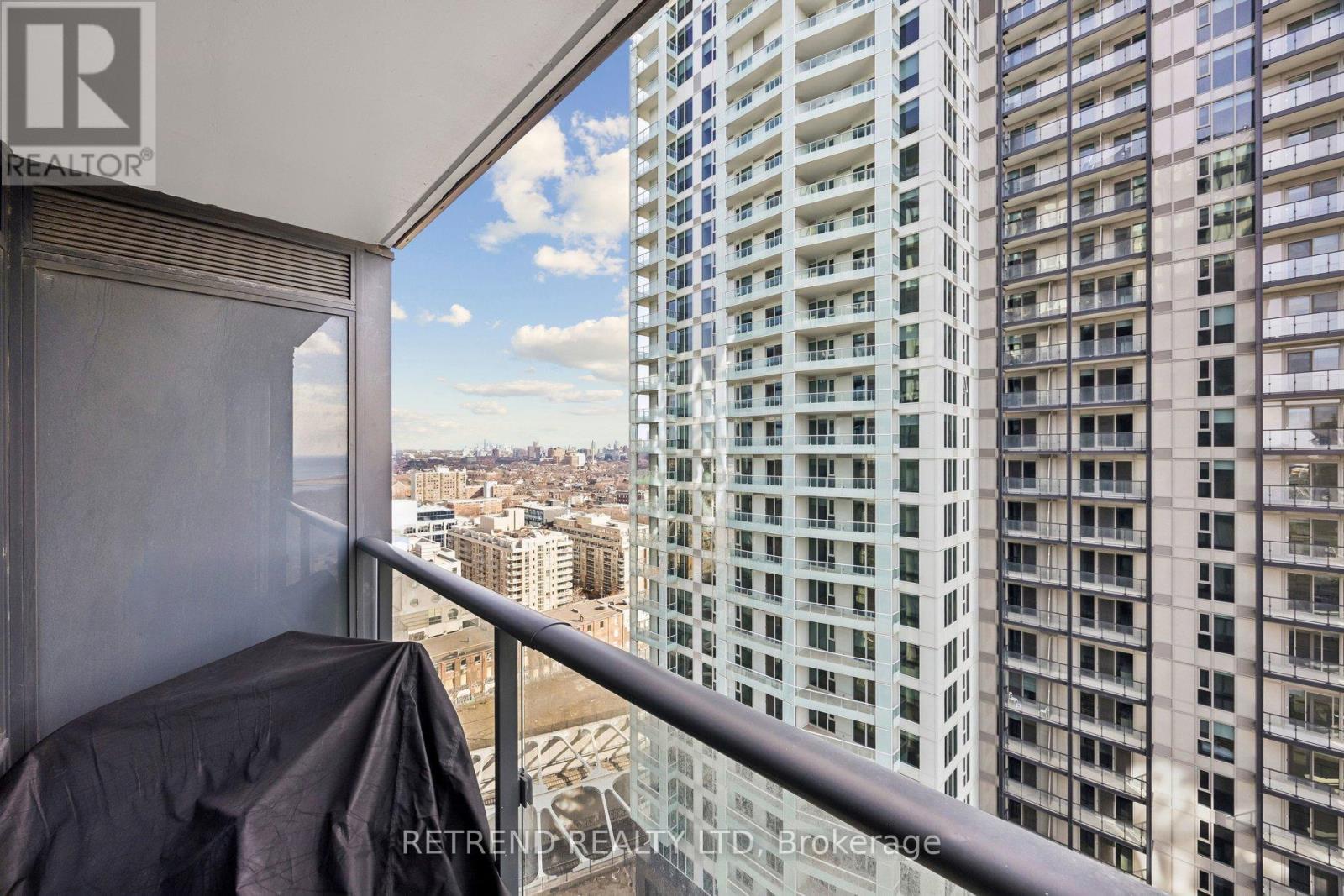 2206 - 19 Western Battery Road, Toronto, Ontario  M6K 0E3 - Photo 28 - C12962440