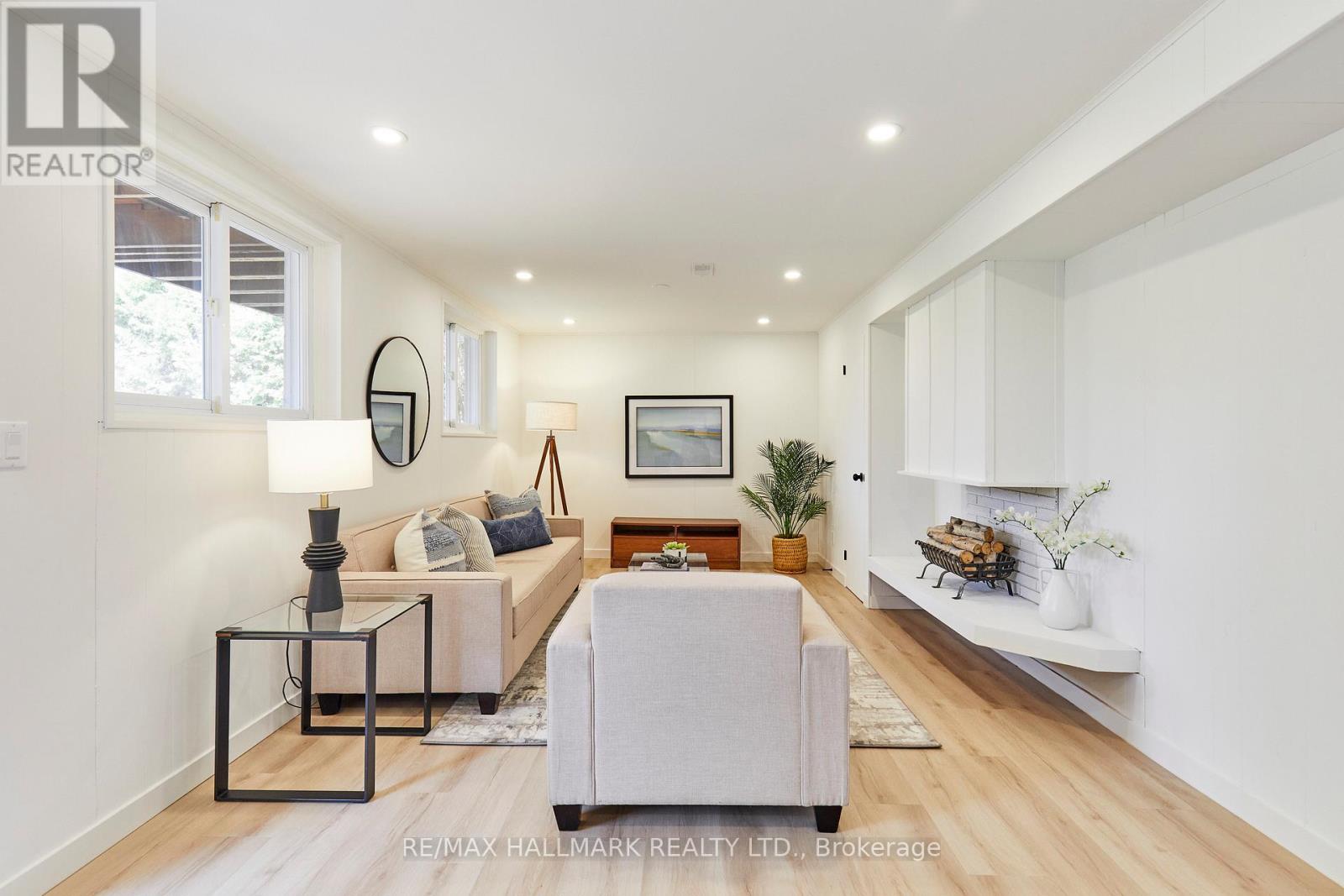 194 Sloane Avenue, Toronto, Ontario  M4A 2C6 - Photo 20 - C12962442